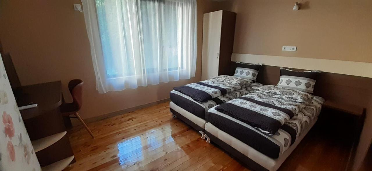Апартамент Гето - 2 Комфорт Belogradchik Luaran gambar